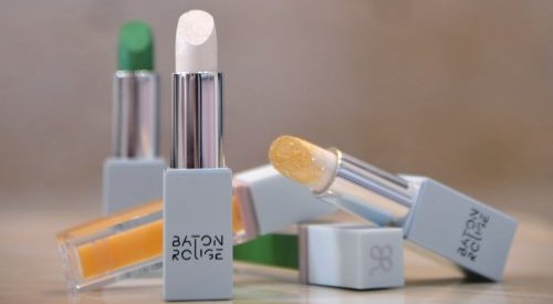 Lipsticks regain colour and bank on customization